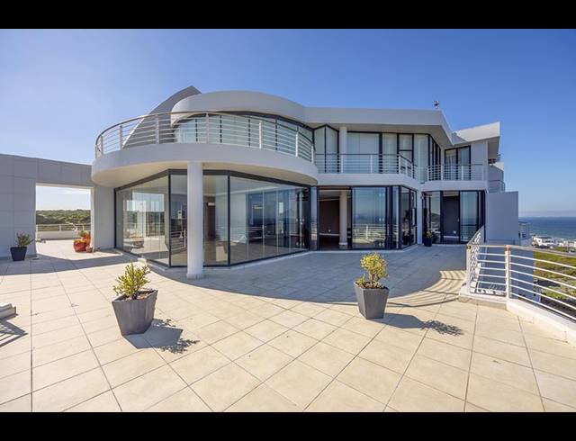 3 BEDROOM APARTMENT FOR SALE IN BLOUBERGSTRAND